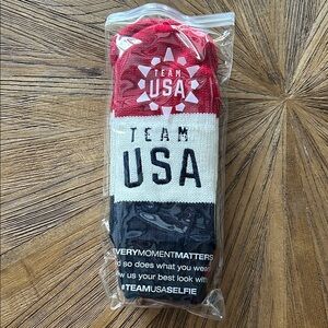TEAM USA Olympic Mittens
